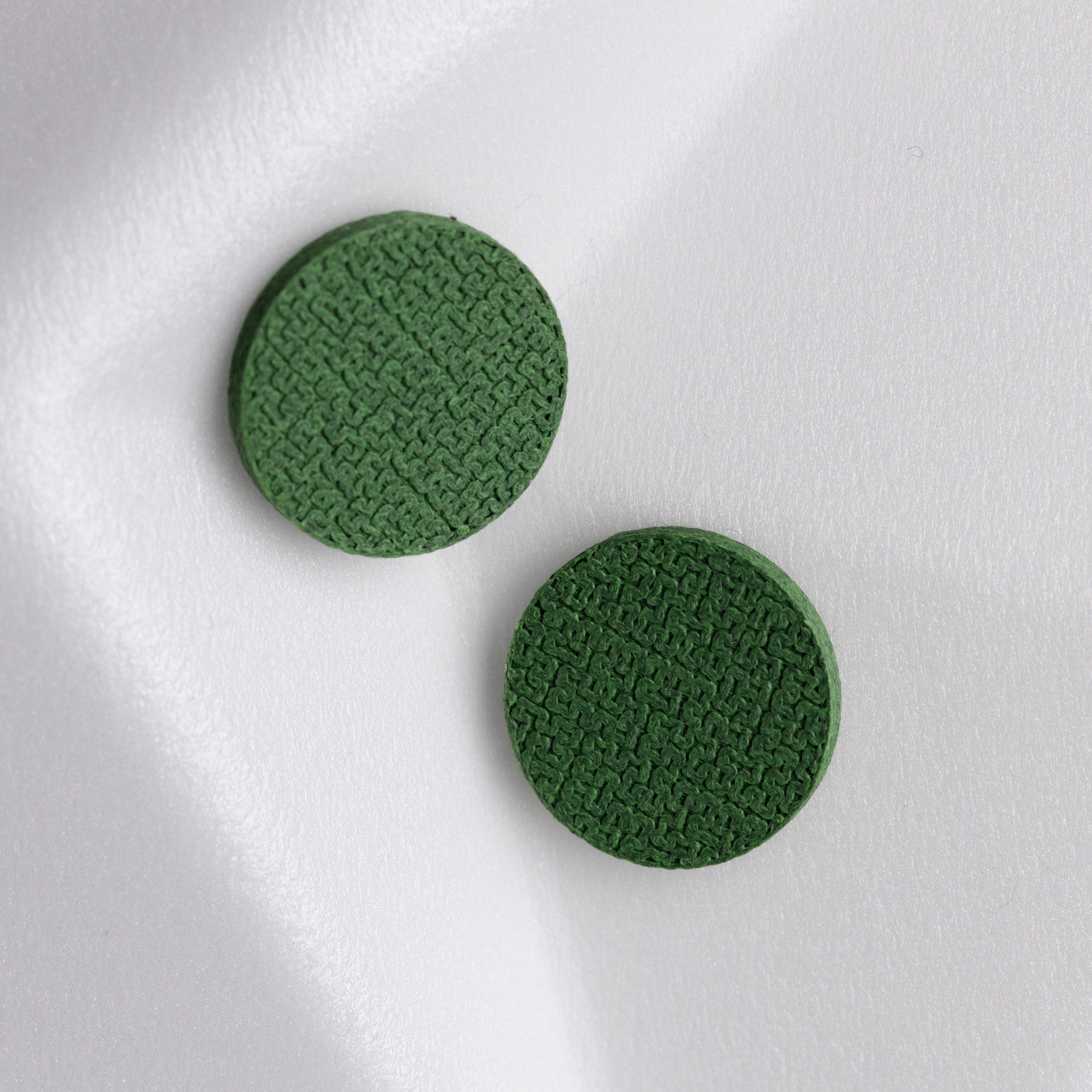 Auskari - Mazais aplis