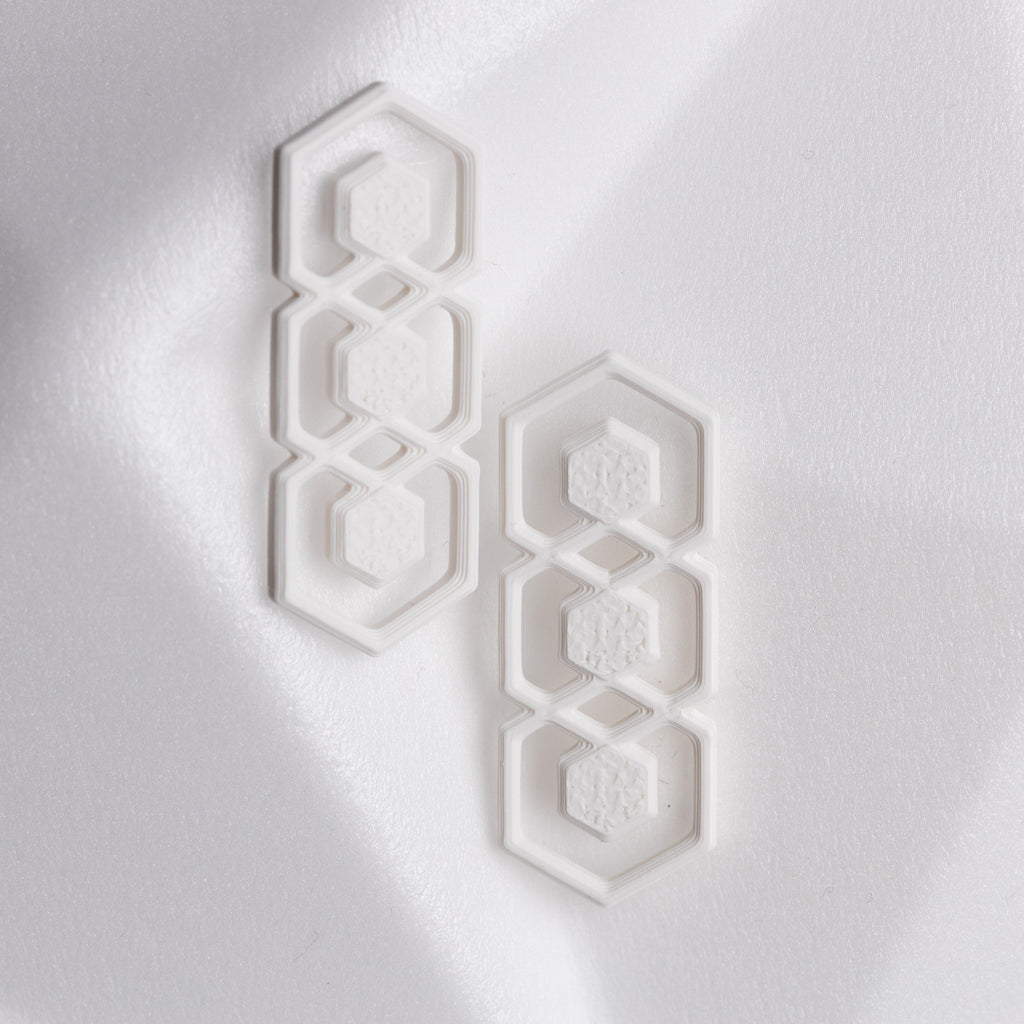 Auskari - Bišu šūna