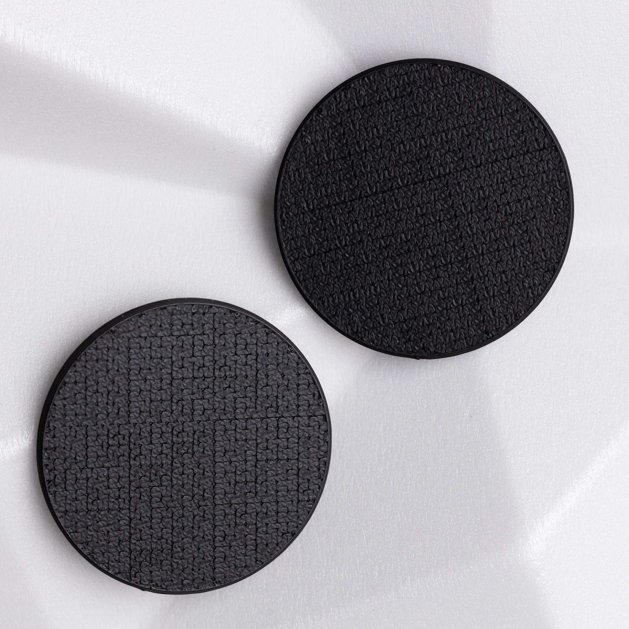 Auskari - pildītie apļi