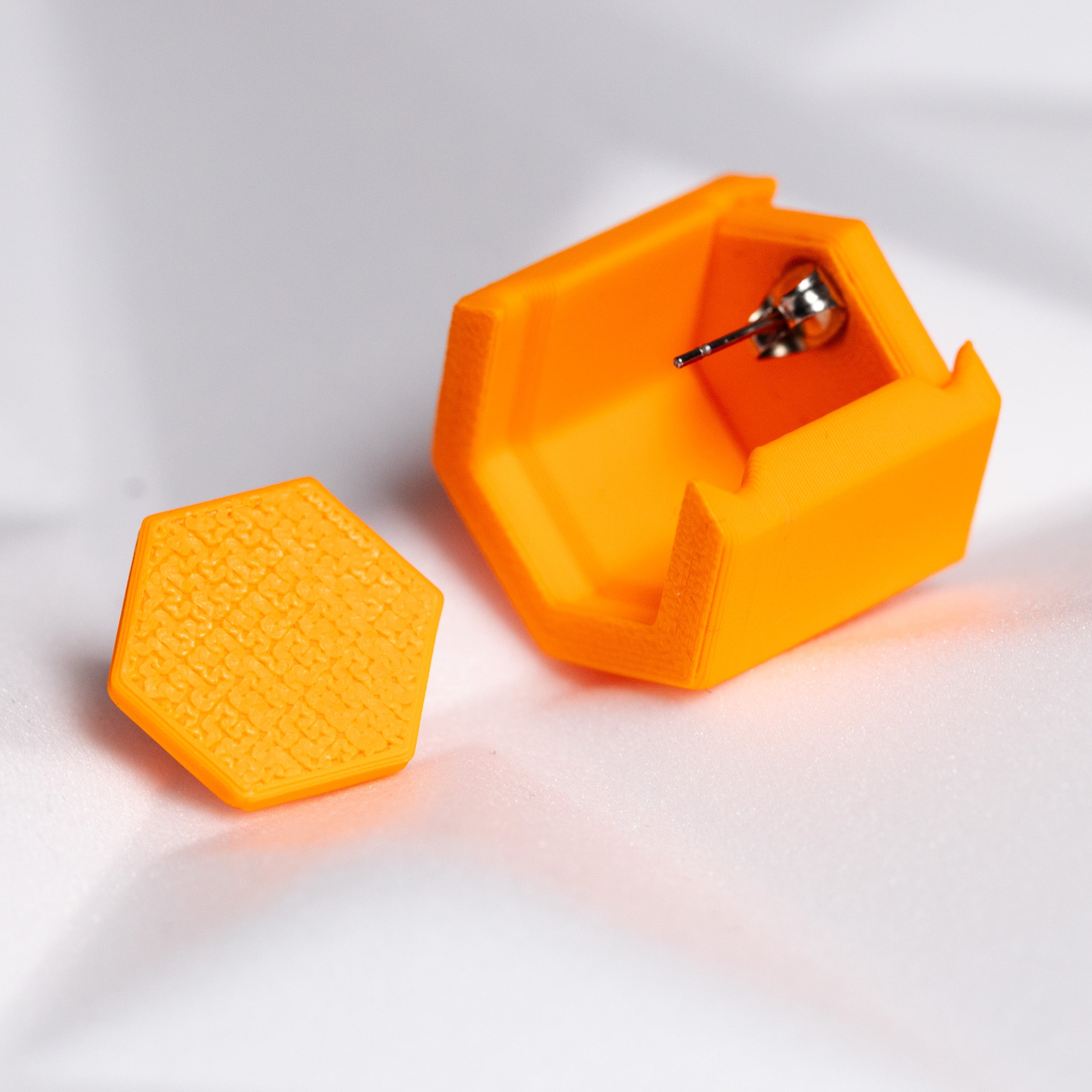 Auskari - Sešstūris