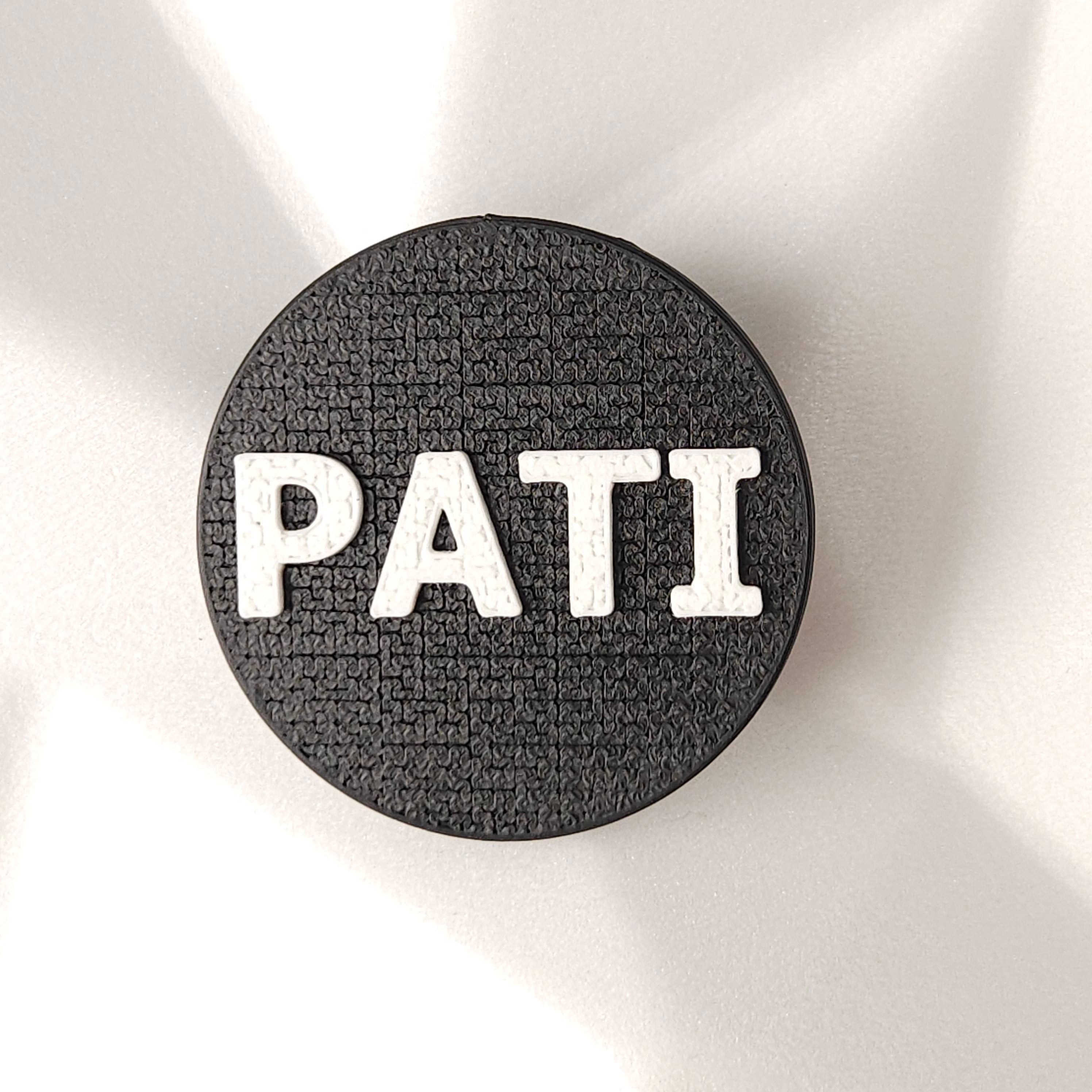 Teksti latviešu valodā. Pieklājīgi.