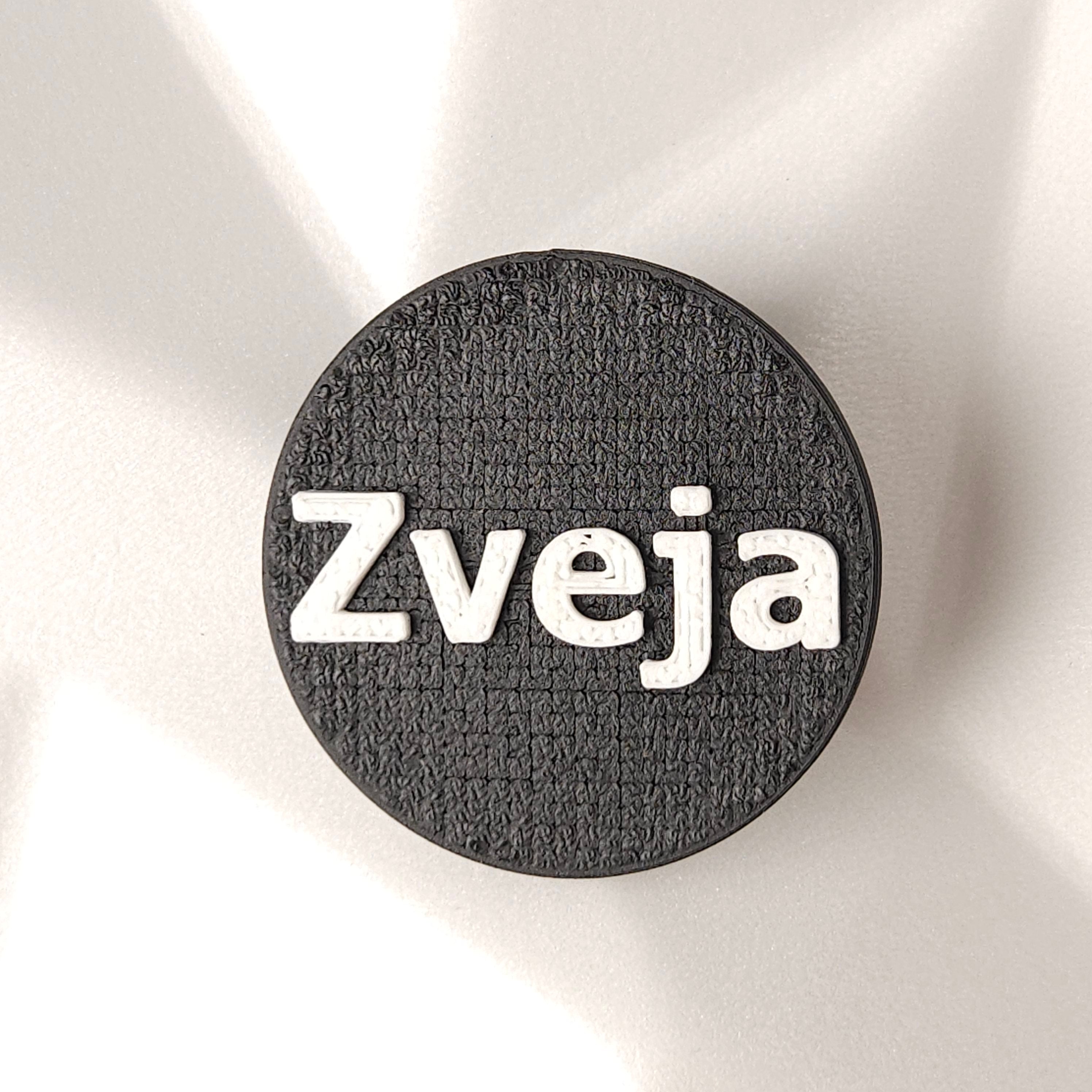 Teksti latviešu valodā. Pieklājīgi.