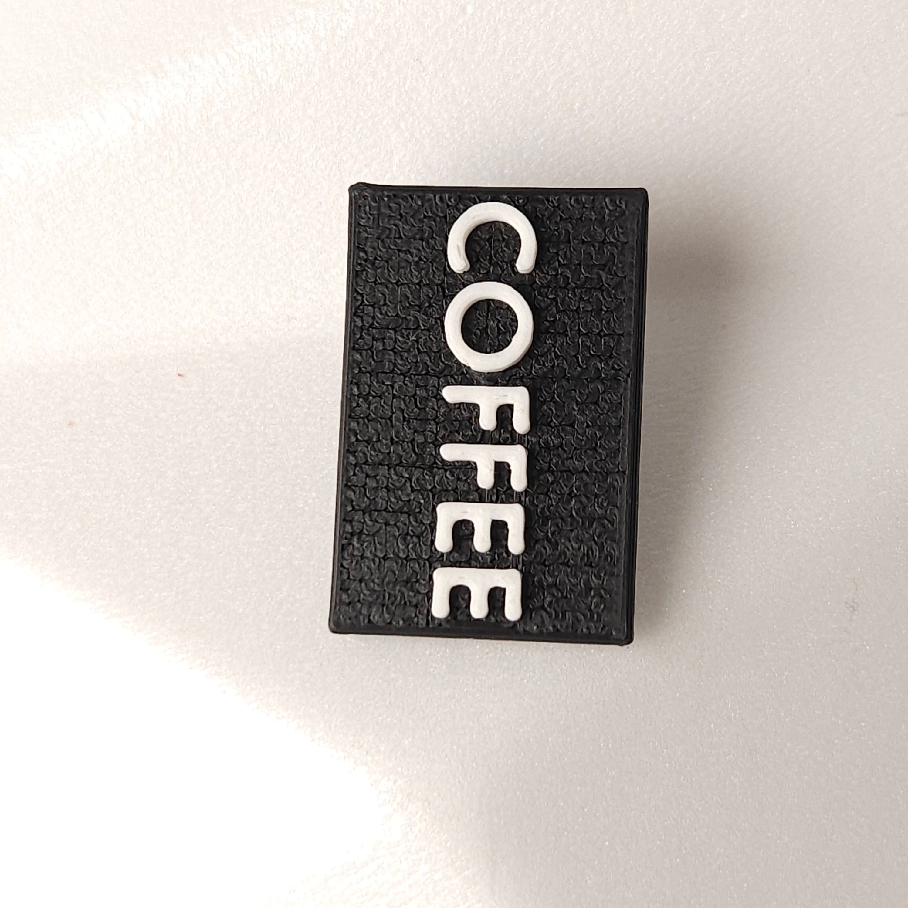 Teksti, simboli, akronīmi. Mazie auskari.