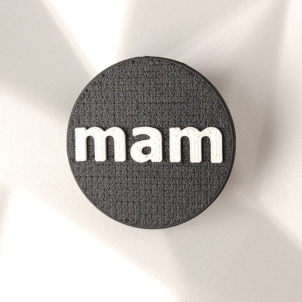 Teksti latviešu valodā. Pieklājīgi.