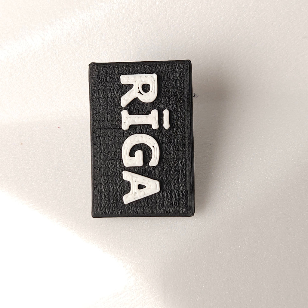 Teksti, simboli, akronīmi. Mazie auskari.