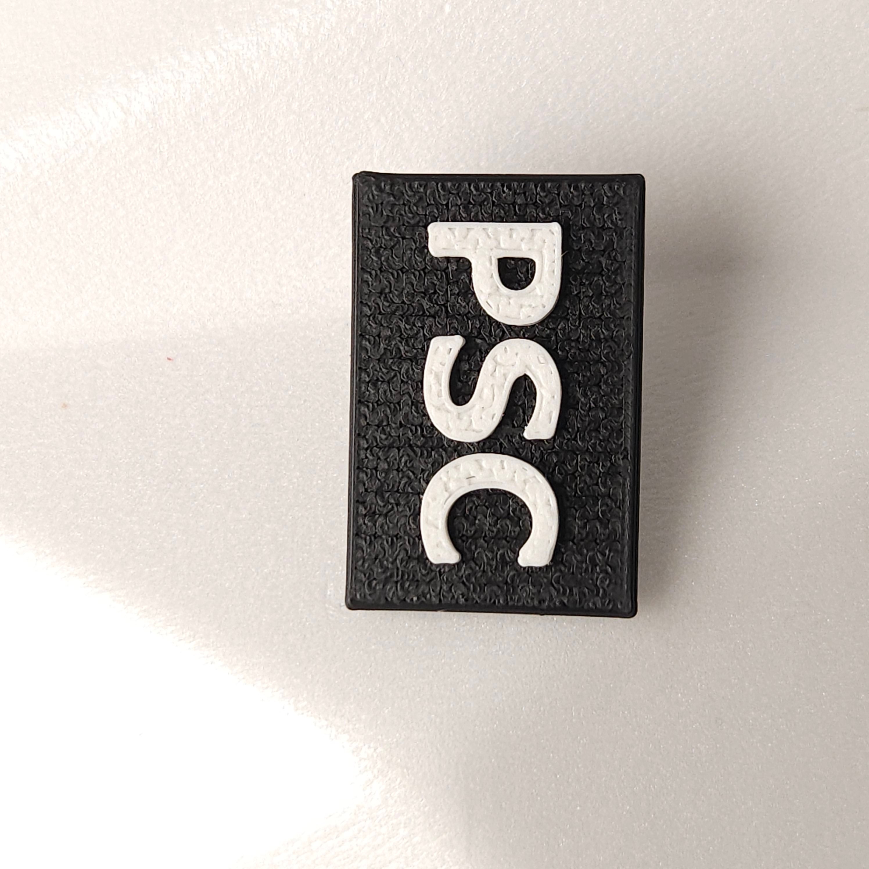 Teksti, simboli, akronīmi. Mazie auskari.